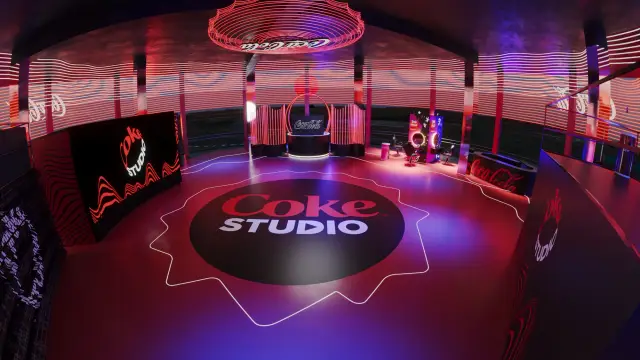O espaço Coke Studio: A pista vista de cima, com o anel de luz, à noite