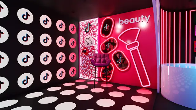 TikTokTown: Beauty Closet, com a penteadeira e o batom em neon